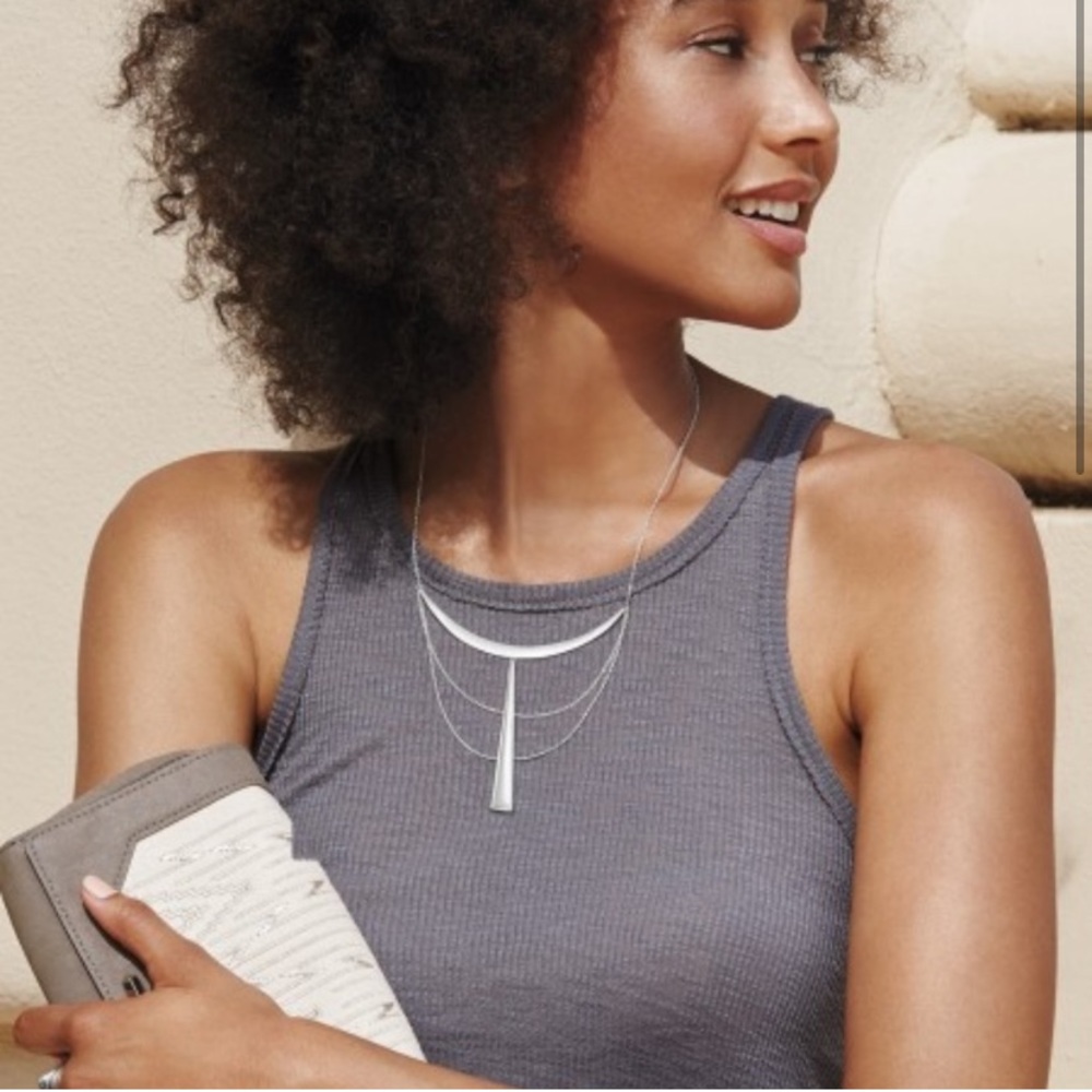 Stella & Dot Swag Necklace